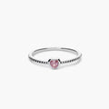 Anillo con pequeño Corazón Rosa