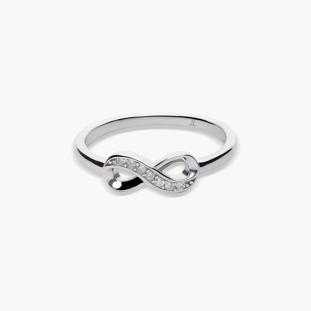 Anillo Elegante con Infinito