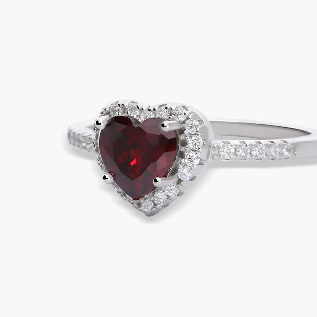 Elegante Anillo Corazón Rojo