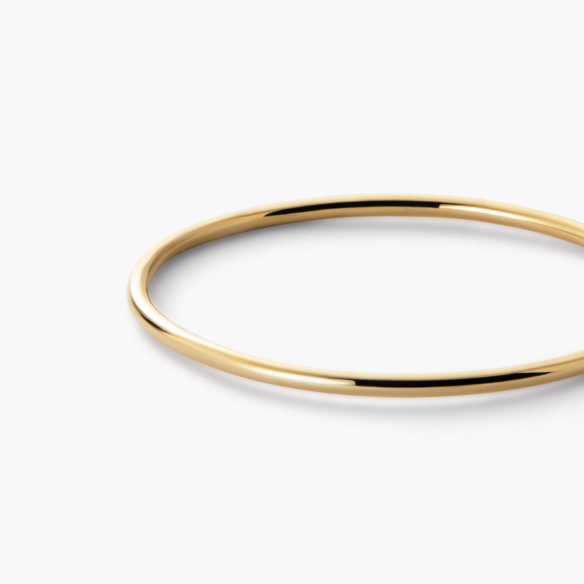 Anillo Dorado Delicado y Elegante