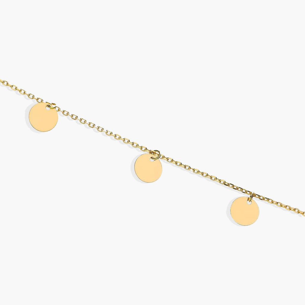 Collar Dorado con Diseño de Círculos
