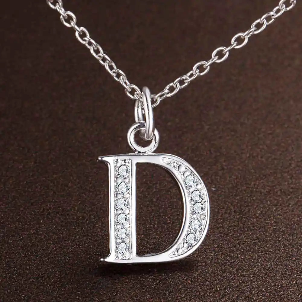 Colgante con inicial